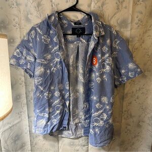 Even Tide NWT Men’s Button Down Shirt CC